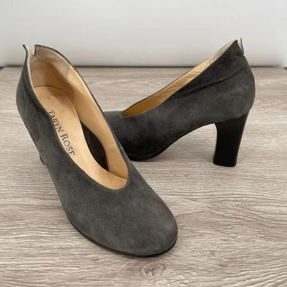 Taryn Rose Shoes Taryn Rose Gray Suede Pump Round Toe Block